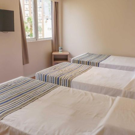 Hotel Nacional Inn Porto Alegre - Proximo Ao Complexo Hospitalar Santa Casa E Ufrgs Bagian luar foto