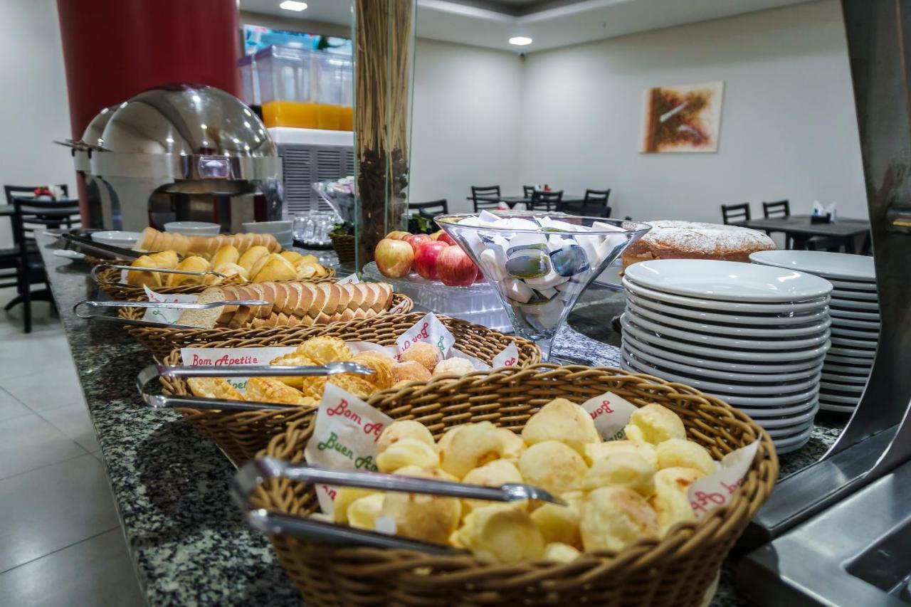 Hotel Nacional Inn Porto Alegre - Proximo Ao Complexo Hospitalar Santa Casa E Ufrgs Bagian luar foto