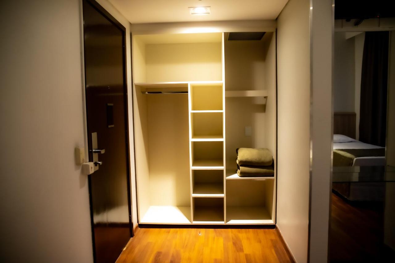 Hotel Nacional Inn Porto Alegre - Proximo Ao Complexo Hospitalar Santa Casa E Ufrgs Bagian luar foto